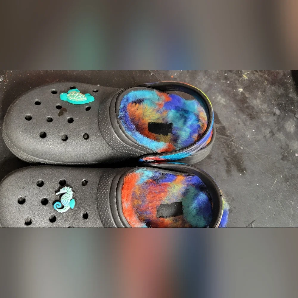 Shoes - Picture 4 of 7